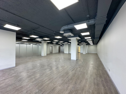 Офис 3275 кв м - 4
