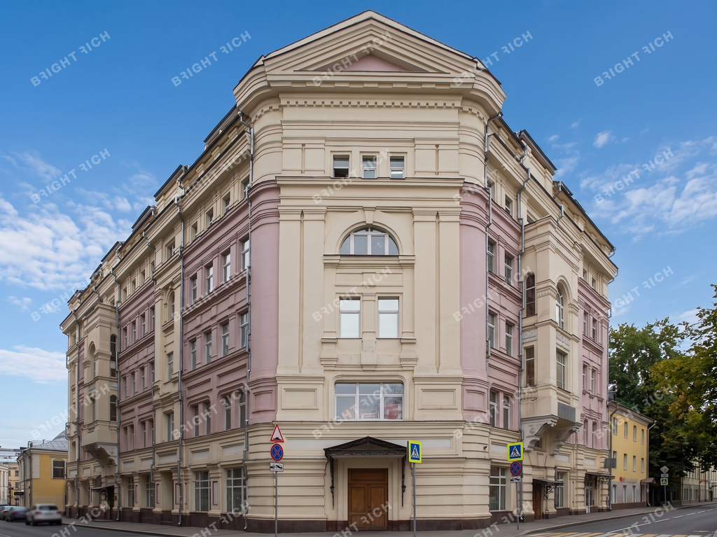 Бизнес-центр Милютинский 13с1